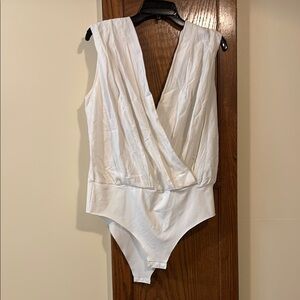 Zara Off-White Textured Bodysuit/Top - size Large